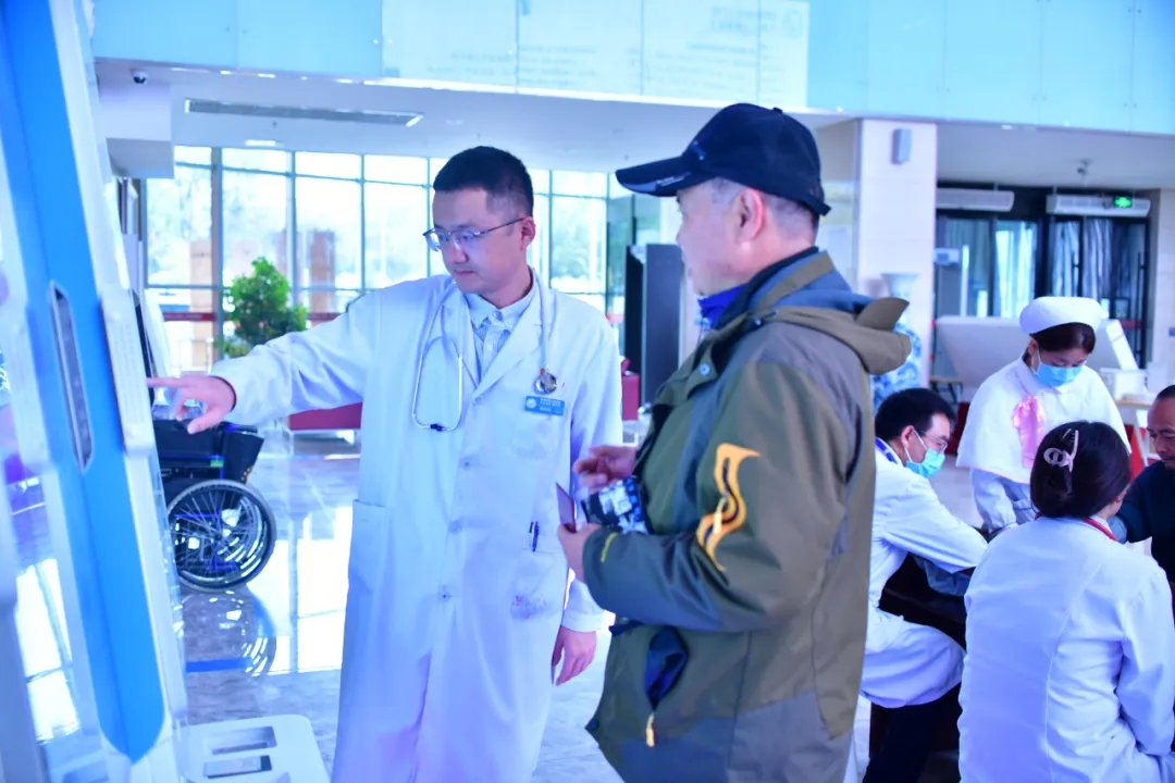 1761700425989511.jpg 640.webp (2).jpg