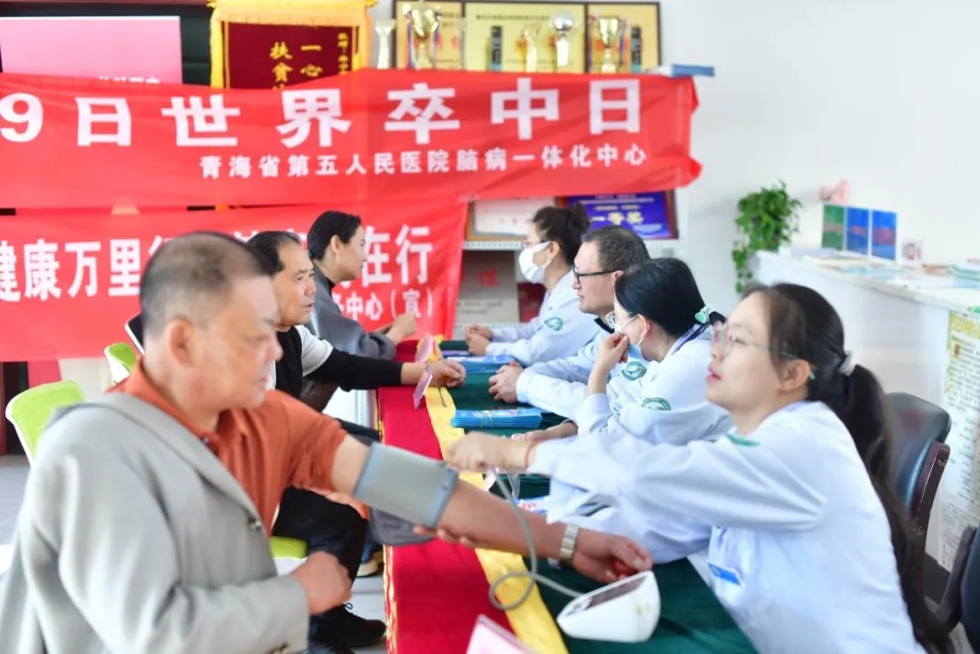 1762130936788945.jpg 640.webp (7).jpg